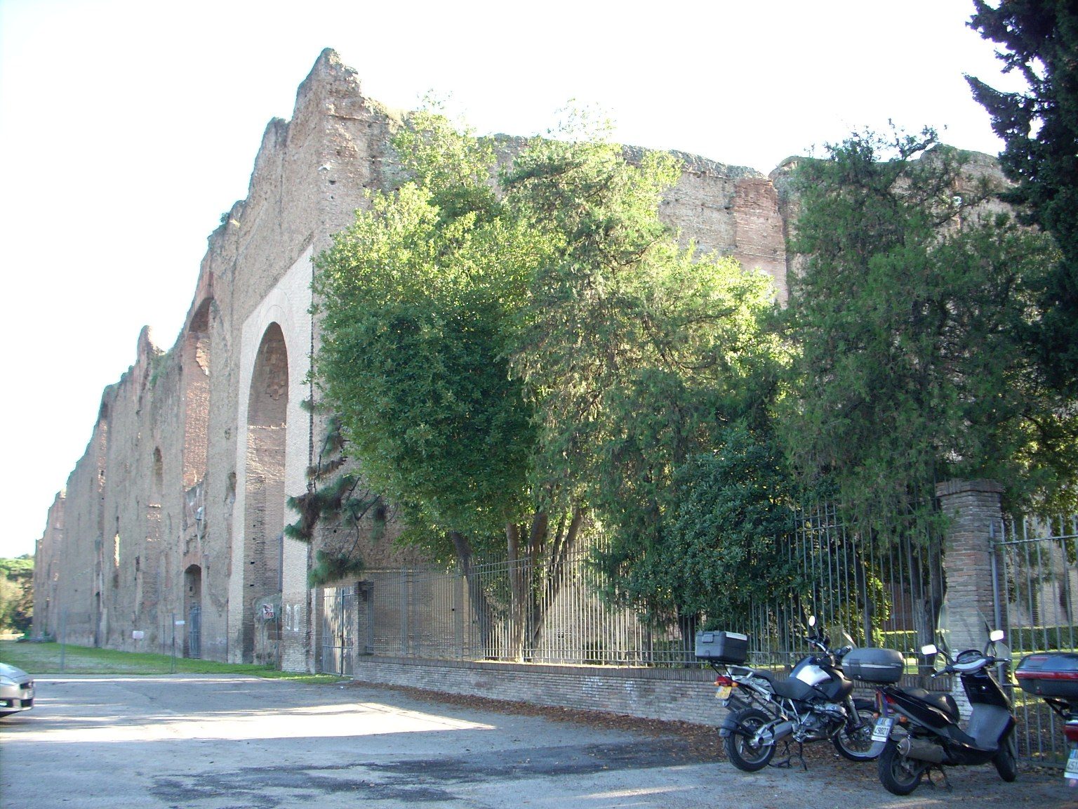 Caracalla Baths, Rome, Italy 01.JPG